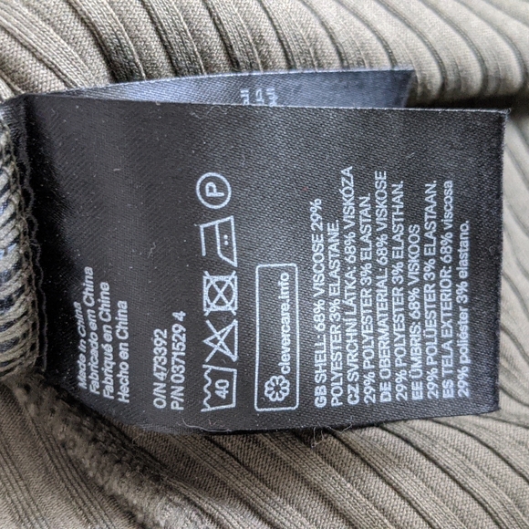 Mock Neck Ribbed Shirt - Picture 4 of 4